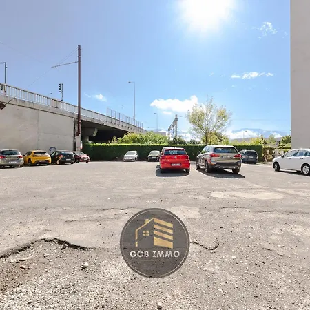 Apartment Lesdiguieres 3 Bedrooms Parking Grenoble