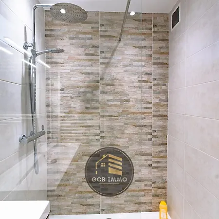 Apartment Lesdiguieres 3 Bedrooms Parking *