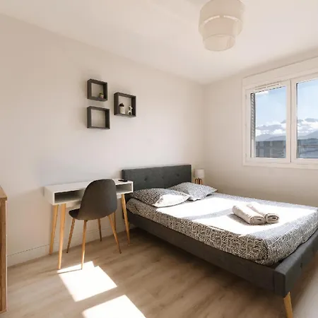 Lesdiguieres 3 Bedrooms Parking Grenoble