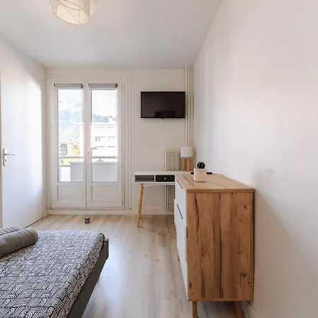 Lesdiguieres 3 Bedrooms Parking *