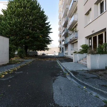 Lesdiguieres 3 Bedrooms Parking Grenoble