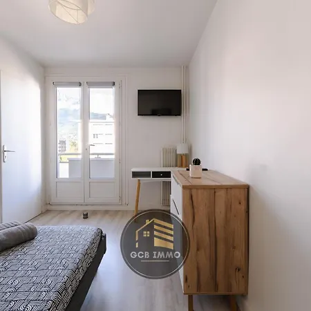 Lesdiguieres 3 Bedrooms Parking